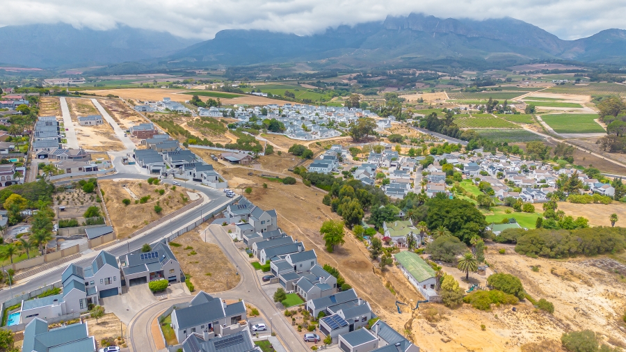 1 Bedroom Property for Sale in Wellington Central Western Cape